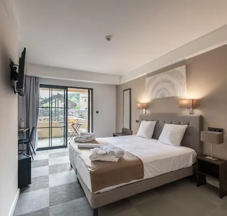 Hotel Casa Di A Restonica 3*